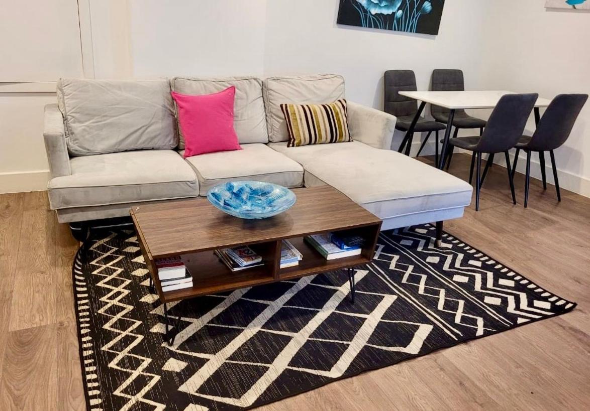 Hemans 0.8 Apartment Лондон Екстериор снимка